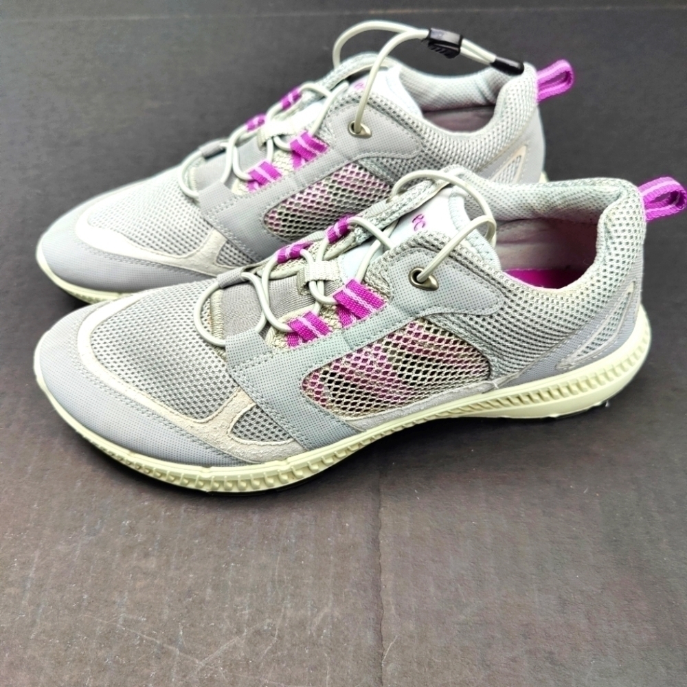 ECCO Sneakers Gray Purple Women's Shoes Size 8